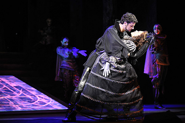 Дон жуан' спектакль малого театра. Дон жуан' спектакль малого театра. Малый театр дон жуан. Командор дон жуан. Дон жуан большой театр.